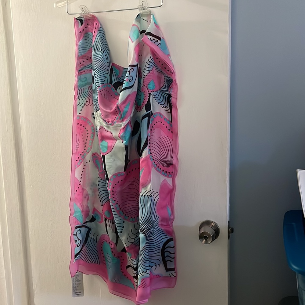 Marja Kurki 100% silk scarf, NWT, comes with booklet
